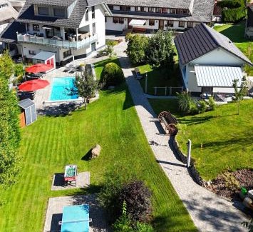 Prag House | Tiny House Eulenbach - Urlaub im Gletscherkessel Präg