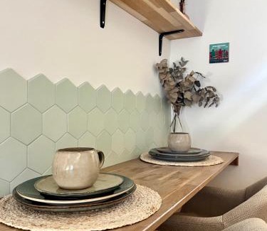 Municipality of Aalsmeer Apartment | Cozy Tiny House in Aalsmeer Near Schiphol & Amsterdam