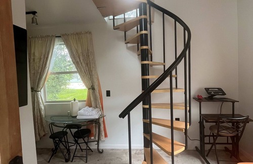 Freetown - Port Rico Apartment | Tiny House in Lafayette