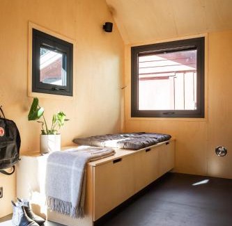 Nes House | Cozy Tiny House Escape in Picturesque Countryside