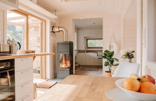 Emstek Apartment | Enchanting Tiny House Retreat in Nature - Guest Rated 9/10