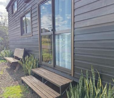 Montecarlo Other | Cozy Tiny House Nativa - Pet & Child Friendly Retreat