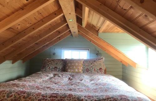Gooseham House | Idyllic Tiny House Retreat on Secluded Cornish Farm