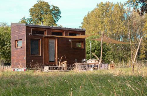 Beernem House | Discover Tiny House: Nature Retreat Near Bruges!