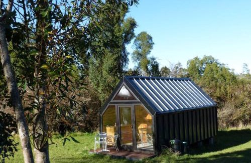 Puerto Octay Ski Chalet | Cozy Tiny House with Oceanfront Views in Puerto Octay