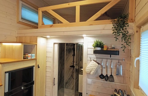 Luechow House | Tiny house with sauna barrel in Wendland