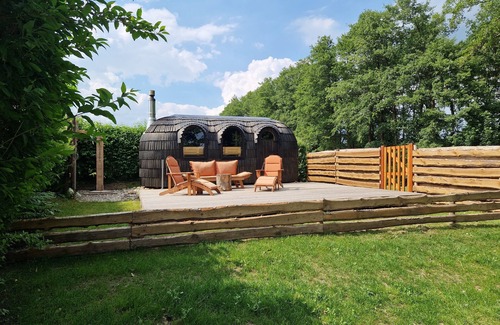 Belau Apartment | Experience Tiny Igloo Bergström on Scenic Lake Belau