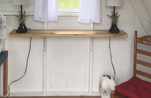 St. Charles Cabin | Cozy A-Frame Glamping Cottage Near St. Louis - Guest Rated 9.8