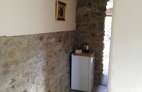 Perinaldo Apartment | Tiny Rustico CASA LUCERTOLA with outdoor kitchen & pool. Pets welcome!