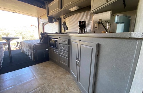 St. George House | Cozy RV with Private Pool & Pet-Friendly in St George