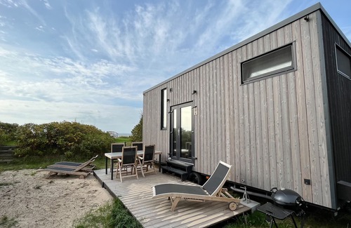 Kegnæshøj Cabin | Seaside Getaway at Tiny Kegnæs #03 - Oceanfront Escape