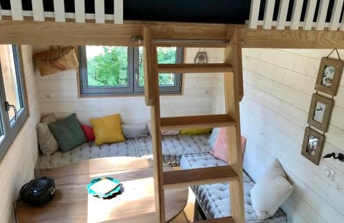Saint-Quentin-les-Beaurepaire Cabin | Discover Tiny Stay Ecolodge: Pet-Friendly & Family Approved