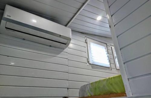 Sector 3 Apartment | Cozy Tiny White Home with Self Check-In, Pet Friendly