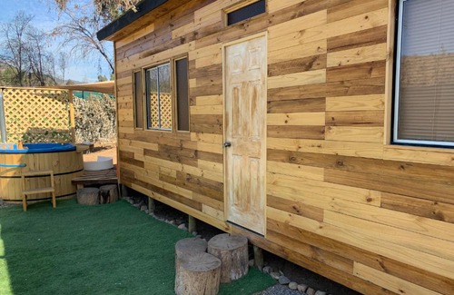 Villa Alemana House | Cozy Holiday Homes in Villa Alemana, Chile - Pet Friendly