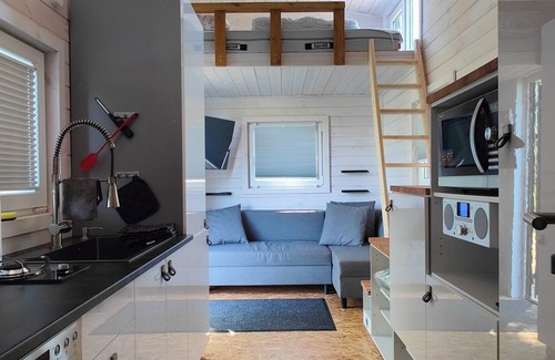 Buhlau Cottage | TinyHousebeiDresden – klein, aber fein, beste Lage mit großer Terrasse direkt am Naturteich - Nähe Sächsische Schweiz