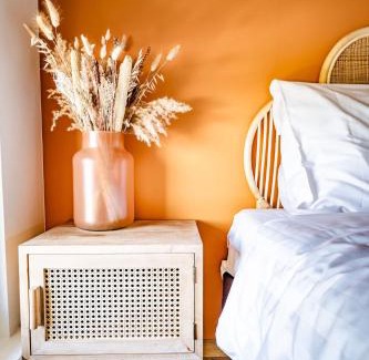 Zuid-Beijerland Hotel | Relax at TinyParks Cast Away: Pet-Friendly Retreat with Spa