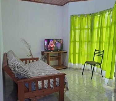 San Jose House | Discover Tio Carocito: Pet-Friendly Retreat with Breakfast