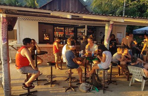 Tioman Island Hotel | Oceanfront Retreat at Tioman Dive Resort - Rated 8.5/10