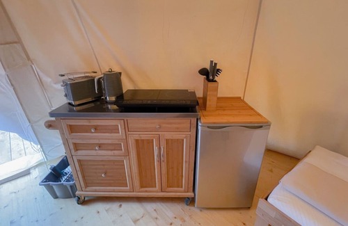 Falkenberg Apartment | Cozy Tipi Illinois by Kiebitzer See with Lake Views