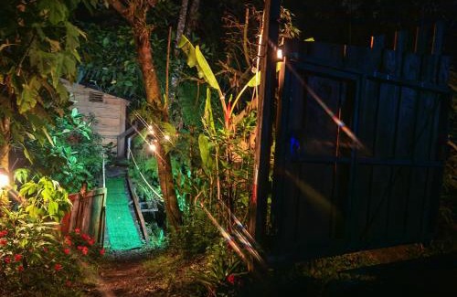 Poas Volcano National Park Cabin | Cozy Tipi Maleku: Pet-Friendly Retreat in Nature's Embrace