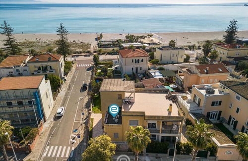Poetto Apartment | Discover Poetto Sea Breeze - Family-Friendly Ocean Retreat