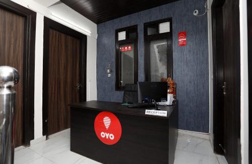 DLF Phase 3 Hotel | Family-Friendly Stay at Tipsyy Inn 015 for Budget Travelers