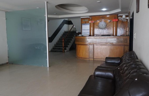 Gurugram Hotel | Cozy Tipsyy Inn 017: Pet-Friendly Retreat for Families