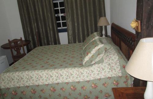 Tiradentes Hotel | Pet-Friendly Escape at Tiradentes Pousada Ramalhete