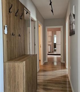 Kamez Apartment | Top-Rated Tirana Airport Apartment for Family Getaways