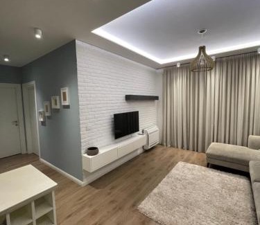 Tirana Apartment | Guest Rated Tirana Primo Apartments with Family-Friendly Amenities