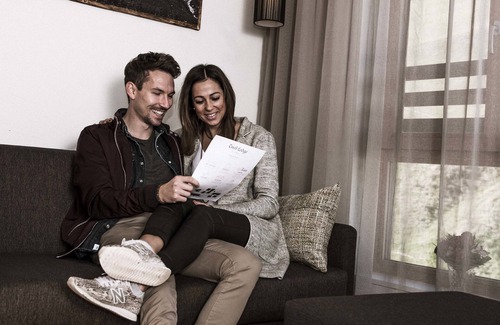 Ellmau Hotel | Discover Tirol Lodge: Eco-Friendly Retreat with Spa & Pool