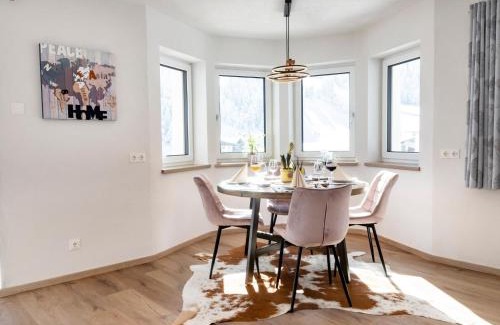 Oberau Apartment | Family-Friendly Escape at Tirolee Marchegg EG Hotel