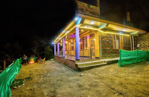 Banjar House | Discover Tirthan Height: Pet-Friendly Retreat with Breakfast