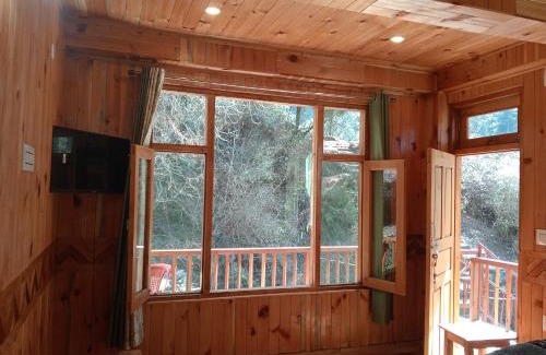 Banjar House | Budget-Friendly Tirthan Rahi Homestay - Rated 10/10