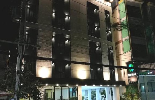 Mak Khaeng Hotel | Family-Friendly Tisa Hotel Udonthani with High Guest Ratings