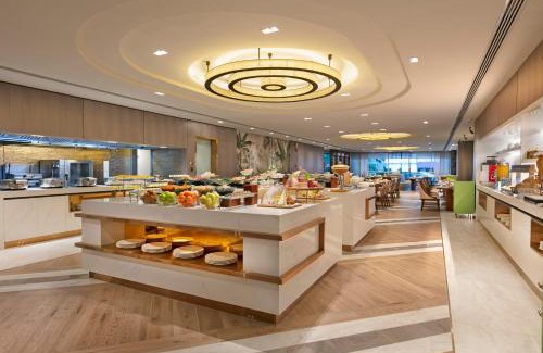 Bakırkoy Hotel | Elegant Titanic Port Bakirkoy: Rated 9/10 with Ocean Views