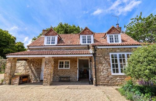 West Compton House | Tithe Barn Cottage