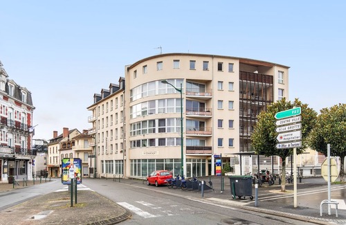 Lourdes Apartment | Discover TITHOME 3: Grand Studio Near City Center & Sanctuary