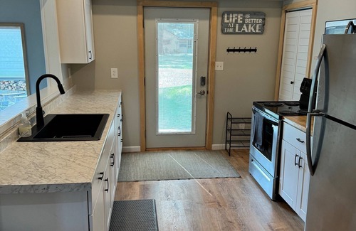 Alger Cottage | Tittabawassee Riverfront Cottage