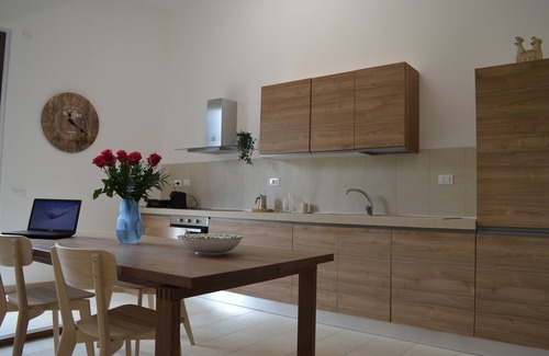 L'Aquila Apartment | Eco-Friendly Family Retreat at TITTI House with Breakfast