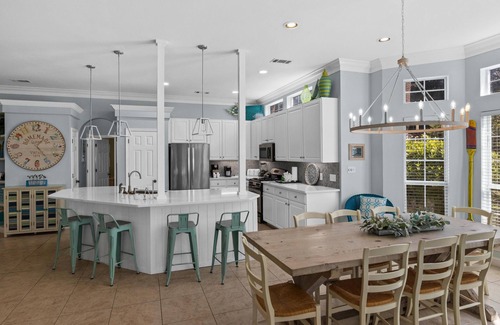 Sandestin Condo | Tivoli Beach Villa w/Golf Cart in Sandestin Resort