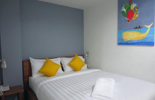 Downtown Krabi Hotel | Child-Friendly Comfort at Tiya House Rooms & Cafe