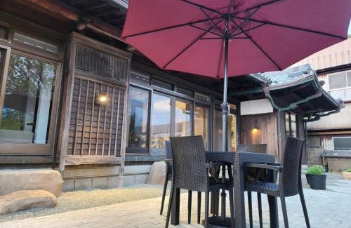 Minamiawaji Apartment | Experience Tiz庵 善: Family-Friendly Stay with Spa Access