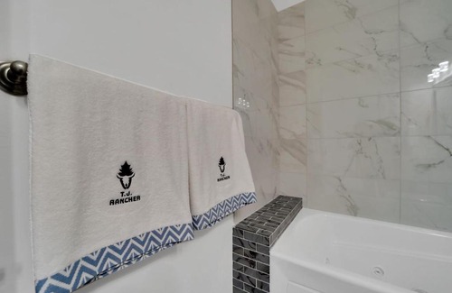 Twin Falls Apartment | Pet-Friendly TJ Rancher: Family Comfort in Twin Falls