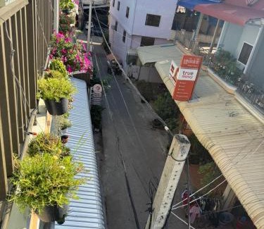 Mean Chey Apartment | Oceanfront T&L Apartment: Guest Rated 10/10 with Spa Access