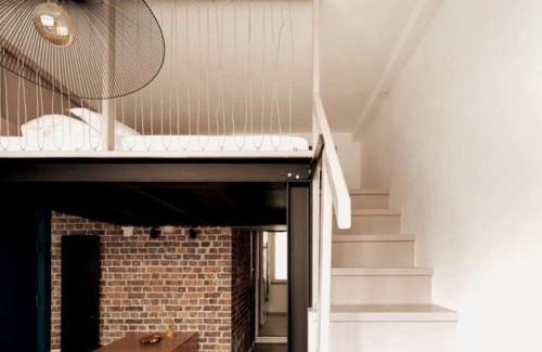 Les Amandiers Apartment | Comfortable Retreat with Air Conditioning near Père Lachaise
