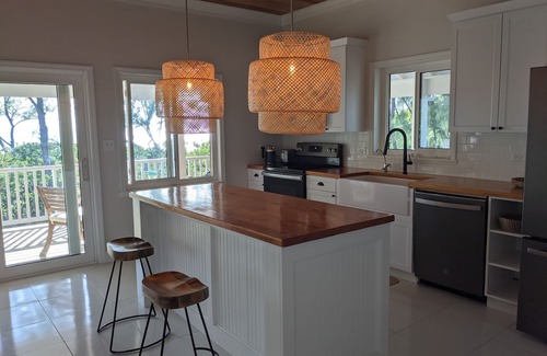 Morris Settlement House | Unwind at TLSea Beachfront Home with Gazebo on Sunset Bay