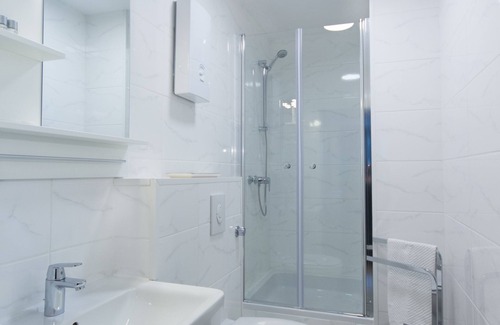 Innenstadt-Ost Hotel | Charming Tm Suites: Family-Friendly with Breakfast Included