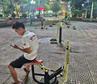 Long Bien Apartment | TN Homestay Tâm Anh