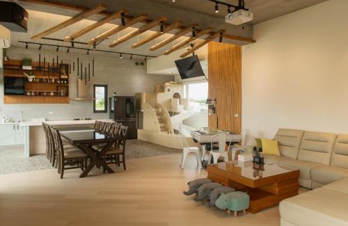 Wujie Villa | Elegant to渡本館: Guest Rated 10/10 with Pool Access